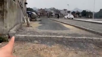 CHÍNH CHỦ BÁN ĐẤT SỔ HÀ NỘI, ĐƯỜNG LIÊN THÔN, SÁT CHỢ VÀI