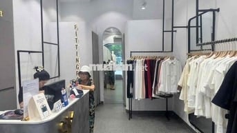 Cho thuê MB góc 2MT Nguyễn Trãi Q1, 4x9m, LĐR, vị trí siêu đẹp, 45tr