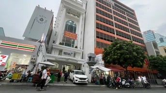 Bán nhà mặt tiền Nguyễn Khắc Nhu, Cô Giang, Quận 1, 11x29m, Giá 185 tỷ