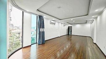 Cho thuê văn phòng tầng 2, DTSD 70m,² tại Láng Hạ