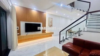 BÁN NHÀ TRUNG TÂM BA ĐÌNH – DIỆN TÍCH RỘNG – FULL NỘI THẤT –GIÁ ĐẦU TƯ