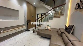 Đức Giang - Nguyên Căn 4 Ngủ - FULL Đồ - Ô tô-  12Tr