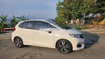 Honda Jazz 2019 1.5 VS - 90000 km