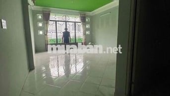 CHO thuê nguyên căn 3 tấm -100m2 -giá rẻ nhất khu tên lửa
