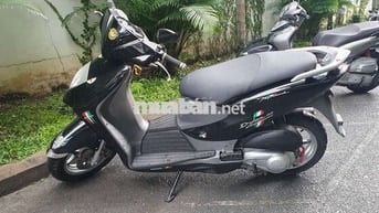 Dylan 150 sưu tầm nhập Ý