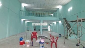 Kho thuê đẹp 8×28 gác lửng __ Đường võ văn vân Vĩnh Lộc b bình chánh