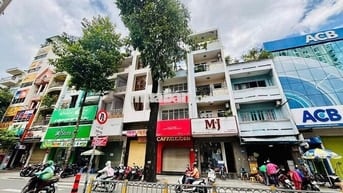 MT Trần Quang Khải Q1 – 5.5x20m, trệt 3Lầu ST , giá 45tr/tháng.