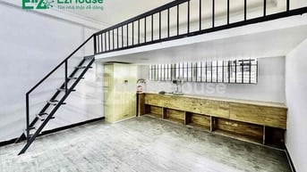 TRỐNG LẠI CĂN DUPLEX CỬA SỔ TRỜI SIÊU RỘNG NGAY KHÚC PHAN ANH