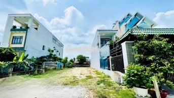 Đất làm nhà vườn 423m2 ngay TT Thị trấn Củ Chi. Đường nhựa 8m, SHR
