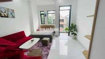CHO THUÊ PHÒNG STUDIO BAN CÔNG NGAY TRUNG TÂM PHÚ NHUẬN