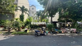 Bán gấp lô đất KDC VIP Bên Sông, Hiệp Bình Chánh, DT 120m2 giá 9.6 tỷ.