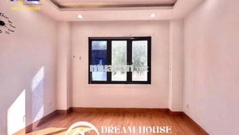 PHÒNG TRỌ SIÊU ĐẸP CỬA SỔ TRỜI NGAY QL1 A GẦN NGÃ TƯ GÒ MÂY