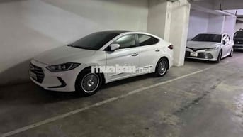Hyundai Elantra 2018 1.6 AT - 50000 km
