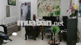 Nhà mặt tiền nhánh ,kv đông đúc, thuận tiện kd buonbán vp onlie, 3pn