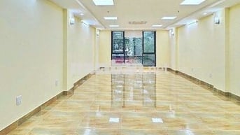 Cho thuê văn phòng 80m² tại mặt phố ngô thì nhậm, Hà Đông