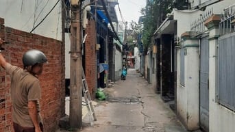 “Đất vàng Bình Thạnh – mặt bằng trống, 140m² giá đầu tư cực tốt!”