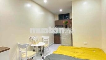 CCMN STUDIO - CUỐI ĐƯỜNG NGUYỄN KHUYẾN -VĂN QUÁN- Full đồ đầy đủ