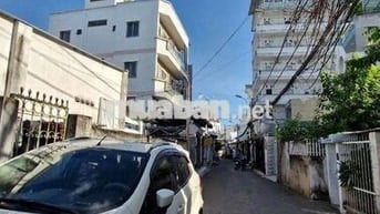 3 TẦNG BTCT LINH XUÂN THỦ ĐỨC – HẺM THÔNG, Ở NGAY-4.9Tỷ TL