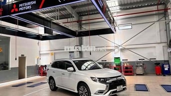 Mitsubishi Outlander 2022 2.0 Premium - 26326 km