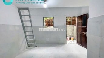 CHO THUÊ PHÒNG GÁC KHÔNG ĐỤNG ĐẦU CÁCH ĐẠI HỌC NTTU QUẬN 12 CHỈ 500M