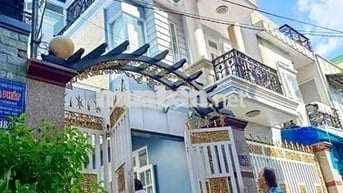 Biệt thự 3 tầng đẹp - đường số 6 bình hưng hòa b ( 8m x 12m)