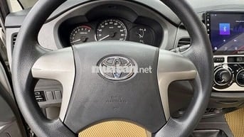 Toyota Innova 2014 2.0E - 132000 km