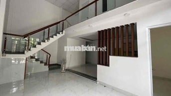 Tôi Cần bán nhanh nhà kiệt Ô tô Tô Hiệu gấp