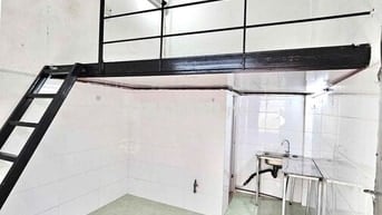 DÃY TRỌ GÁC RIÊNG BIỆT, Ở 3 NGƯỜI 3 XE, NGAY STU, CẦU CHỮ Y, QUẬN 5