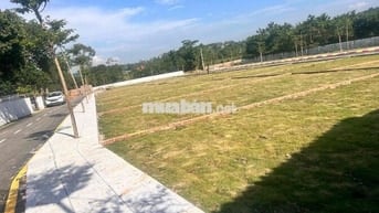 bán nhanh dt 100m fun tc đường rộng oto Chánh nhau