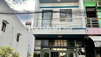 cho thuê nhà ngueuen căn đường nội bộ khu tên lửa - 56m - giá 15tr