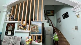 Bán Nhà Riêng Tại Phố Nam Đồng, 7,98 tỷ, 33m2 x 4 Tầng, Ngay hồ Đắc Di