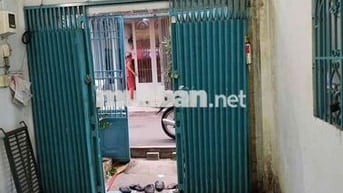 CHO THUÊ NHÀ NGUUÊN CĂN. MẬT TIỀN NỘI BỘ 6 MÉT