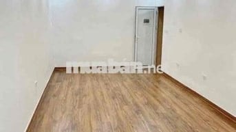 Chính chủ cho thuê căn họ tập thể phố Vũ Ngọc Phan
