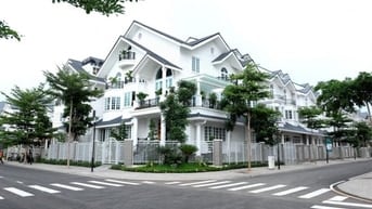 Cho thuê biệt thự Saigon Pearl, 10x20m, 3 tầng,  gần sông, 118tr/th