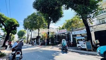 Bán gấp đất tặng nhà mặt tiền Linh Trung vị trí trung tâm Thủ Đức!!!!