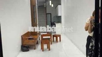 Siêu rẻ - Ba Đình trung tâm 5 tầng CHỈ 6,9 tỷ