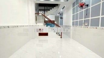 Nhà mới 3pn 3 máy lạnh KDC Hàng Bàng , gần Đh Y Dược