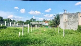 Bán đất đẹp 1 sẹc Đ.Lê Minh Nhựt. DT 150m2  giá 900tr, sổ hồng riêng