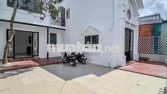 Nhà sân vườn 10x15m hẻm Số Đỏ - Cồn Khương
