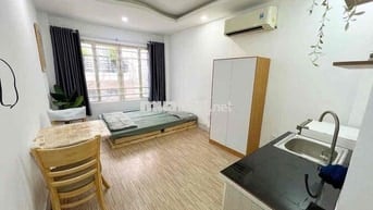 phòng cho thuê tại Trung Tâm Quận 1. Gần Cầu Nguyễn Văn Cừ