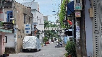 Chỉ 4,6Tỷ nhà 3Tầng 3PN ngay chợ Hương Lộ 2, giáp ranh Tân Phú
