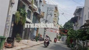 HẺM Ô TÔ SÁT MẶT TIỀN ĐƯỜNG KHU VỰC DÂN CƯ ĐÔNG ĐÚC