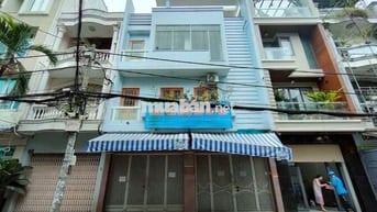 NHÀ CHO THUÊ HẺM LỚN HUỲNH VĂN BÁNH_ 7X20M_ TRỆT 3 LẦU SÂN THƯỢNG.
