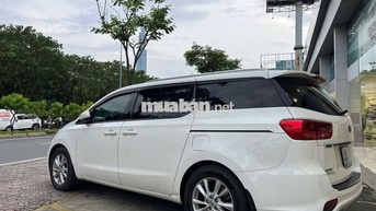 Kia Sedona 2019 Luxury D - 77000 km