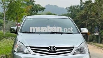 Toyota Innova 2009 G - 123000 km