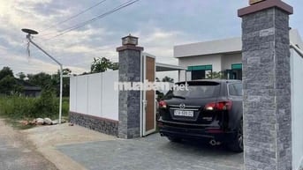 Cần Thanh lí gấp 1 căn nhà vườn tại TPHCM.   DT : 8x25