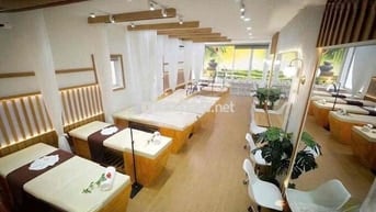 Nhà Mặt Tiền , Q.10 đường Nguyễn Chí Thanh , 100m2 - 50tr/th
