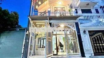 NHÀ MỚI, NHÀ BÈ, ĐẸP LUNG LINH, 3 TẦNG, 5.2 x 10m, HẺM XE HƠI, GIÁ 7 T