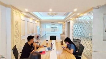 Cho thuê MBKD - VP tầng 2: 100m² 17tr tại Định Công