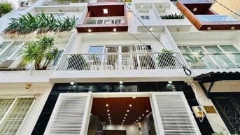 Nhà mới ra hàng ưu tiên khách thiện chí giá 5TỶ350 Nguyễn Văn Đậu, BT